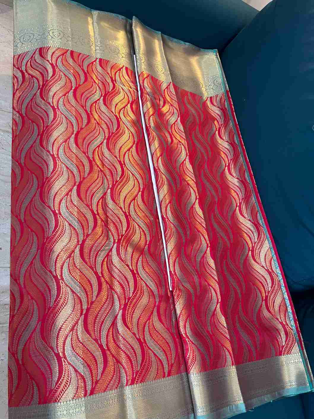 Kanjivaram Katan Silk Saree with Woven Zari Pattern
