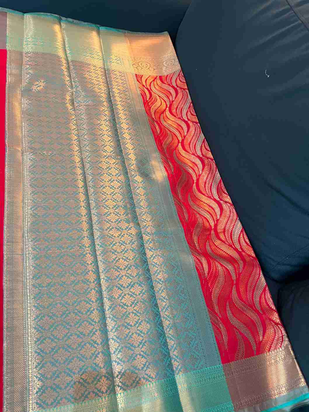 Kanjivaram Katan Silk Saree with Woven Zari Pattern
