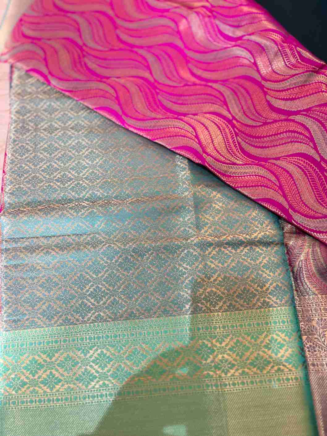 Kanjivaram Katan Silk Saree with Woven Zari Pattern
