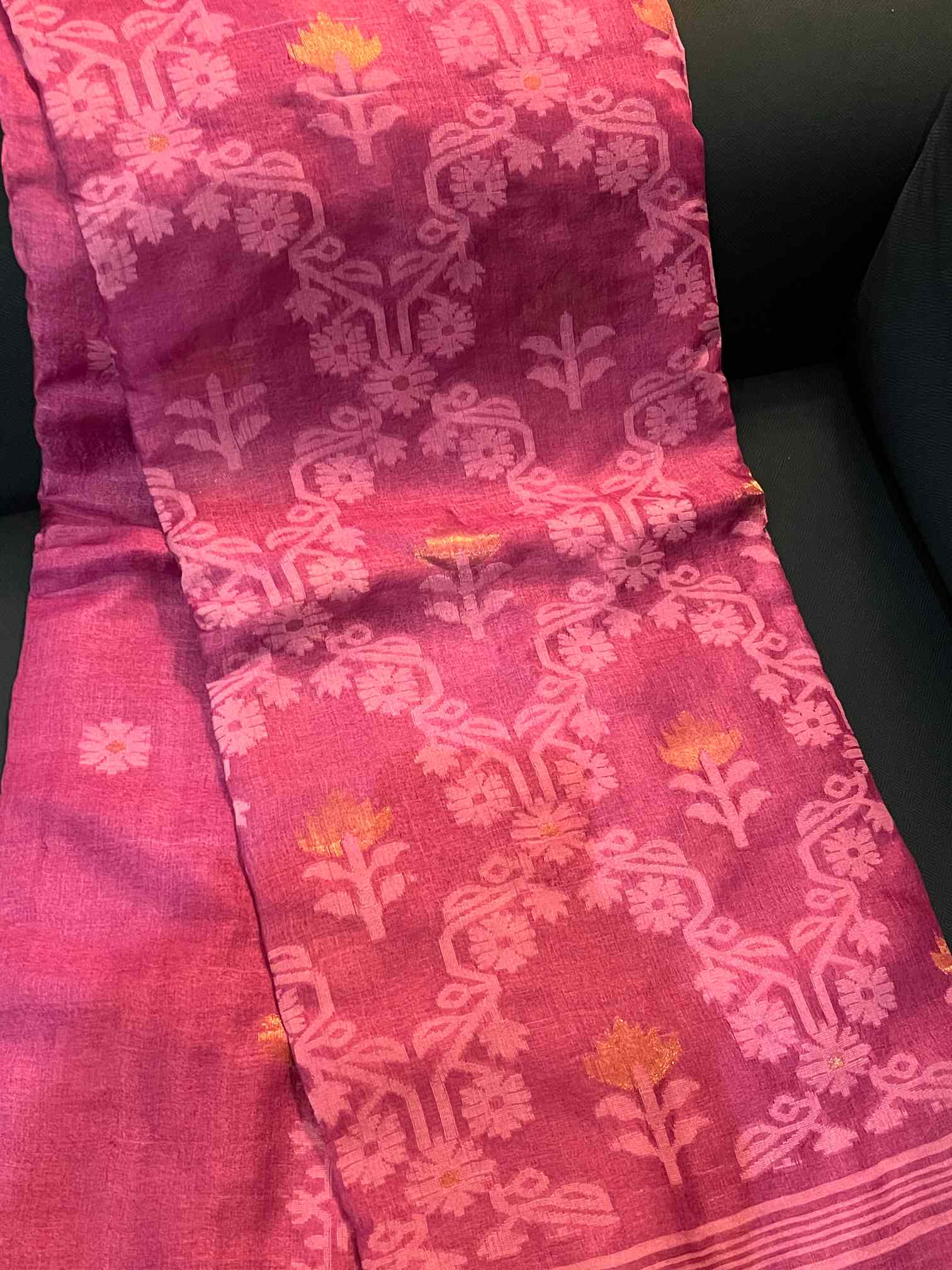 Tussar Silk Jamdani Saree in Pink